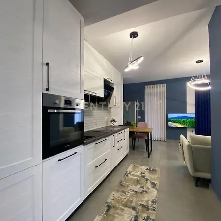 Chiara's Luxury Apartment